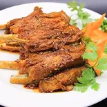 羊の肋骨クミン味炒め（聚楽飯店）