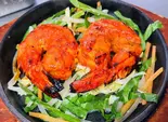 タンドリーエビTandoori prawn 4P（KHUKURI CURRY＆CAFE INDIAN NEPALI RESTAURANT）