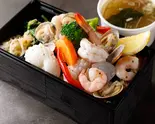 パエリア風海鮮飯弁当(焼肉と肉 Bistro SAPANA)