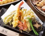 車海老と旬野菜の天ぷら盛合わせ Tiger Prawn ＆ Seasonal Vegetables Tempura Selection（海畑 池袋店）