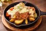 チリミートポテト(180g)（ピザ＆ワッフル バスターズ (PIZZA＆WAFFLE BUSTERS)）