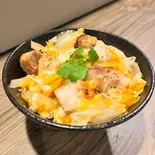 炭火炙り親子丼（とり九）