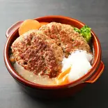 W温玉オニオンスープdeバーグ（絶品スープで味わうハンバーグの店「スープdeバーグ」）