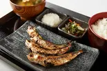 3羽いわし定食（しんぱち食堂 武蔵小山店）