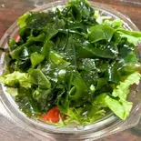 わかめたっぷりサラダ（和風サラダ WASARA）