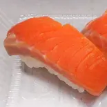 サーモン2貫（音色すし 世田谷店）