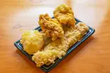 天ぷら三種盛り(自家製さぬきうどんと肉 甚三 大門店)