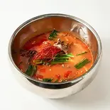 ユッケジャンスープ（ウラ横 焼肉センター）