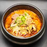 ユッケジャンスープ（焼肉たんぺい 大阪福島店）