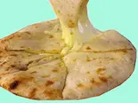 チーズナン/Cheese Nan（インド・ネパールレストラン クシ）