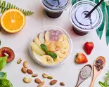 アサイー【ピーチパラダイス】（【アサイー＆グリークヨーグルト】.BOWLS(ドットボウルズ)）