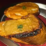 エビバタ＆カキばたトースト（おおたマルシェ - とろ〜りカルボー飯とスパイスごはん！ -）
