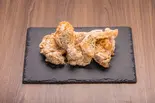 ★NEW★クリーミーオニオンチキン(骨付き/半羽1/2)（叫了个整鶏新宿店 台湾グルメ丸ごとフライドチキンTaiwanese Fried Chicken shinjuku）