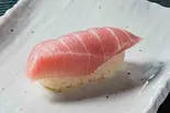 生本まぐろ大トロ（沼津港直送 寿司まるがまる）