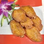 手羽の蒜香風味揚げ(6本) 蒜香炸鸡翅（台湾料理 金彩）