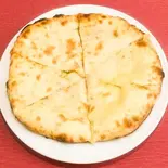 小倉チーズナン (Flour paste cheese Nan)（ネパールインド料理ゴルカ 本陣店）