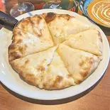チーズナン Cheese Naan（TRINITY）