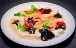 エビと豆腐の塩炒め【蝦仁豆腐】(中国東北家郷料理永利 豊洲駅前店(1号店))