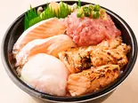 15 ほくほく丼（魚丼 平尾二丁目店）