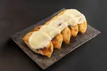 3種のチーズがけ もち焼き餃子 Gyoza Dumplings with 3 Types of Cheese（【麻婆ラーメンと炒飯】麺炒菜館 新宿歌舞伎町店）
