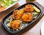 ガーリックスパイシーチキン Garlic Spicy Chicken（インドレストラン＆バー メラ）