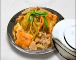 ホルモンチャプチェ（米とキンパ）