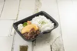【シャリアピンソース】濃厚チェダーチーズのハンバーグ弁当（特製ソースが自慢！大判ハンバーグ弁当ロータス）
