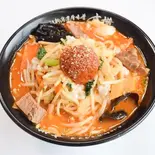 辛味噌らーめん（新潟濃厚味噌ラーメンとタレカツ専門店潟食）