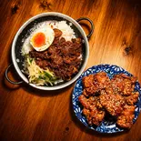 15 中華風テリヤキチキン+ルーローハンセット(はらぺこ飯店)