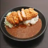 ロースかつカレー（とんかつフループ）