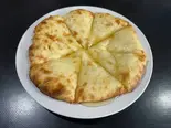 ハニーチーズナン Honey ＆ Cheese Naan（AASTHA Asian Indian Restaurant）