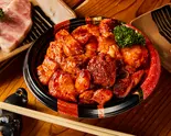 ホルモン丼（焼肉 大門）