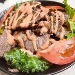 Beef kebab salad ビーフケバブサラダ（Kebab Chefs）