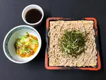 なめこおろしセイロそば/うどん(歌舞伎町の台所 かど平 × ホルモン焼 幸永)