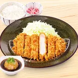 たっぷりおろしのロースかつ弁当（120ｇ）（かつ庵 鶴見中央店）