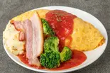 ベーコンポテトオムライス（男のオムライス EGG BOMB 新橋店）