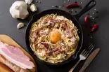 【超濃厚】漢のカルボナーラペペロンチーノ Carbonara Peperoncino（【ニンニク＆絶品パスタ】漢のペペロンチーノ 白楽駅前店）