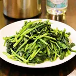 青菜炒め（台湾料理萬福）