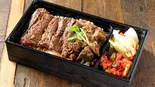 極み牛丼＆ハラミ弁当（焼肉犇(ウシサン)）