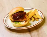 ★激辛★チポトレチキンバーガー (ポテト付き) Chipotle Chicken Burger (With French Fries)(グルメチキンバーガー専門店 Chick-Tok 高円寺 Chick-Tok Koenji)