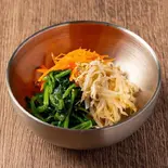 ナムル盛り合わせ Namul/Korean vegetable salad（早稲田のスンドゥブ屋 春花）
