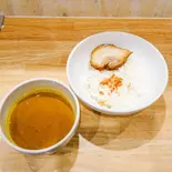 豚骨ポークカレー(フライドオニオン、プルとろ豚バラ肉1枚)（ラーメン屋が本気でカレー作ってみた。）