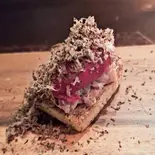 世田谷ビーツを使ったフレンチトースト（世田谷西洋食堂）