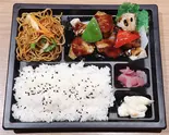 酢豚弁当（西安餃子(しーあんぎょうざ) ビーンズ赤羽店）