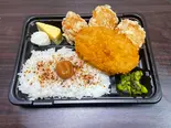 からコロ弁当 / Fried Chicken Thigh＆Croquette Bento（からあげ金と銀 日本橋店）