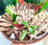 豚の内臓ゆうでセット SET DỒI LÒNG TRẦN（ベトナム料理チェーサイン2号レストラン）