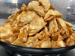 新琉流の揚げ餃子5個（花はな商店 Hanahanasyouten）
