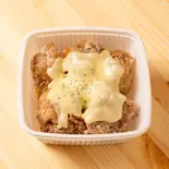 チーズからあげ3個（デカ盛り弁当 はるき 大通店【唐揚げ弁当屋】）