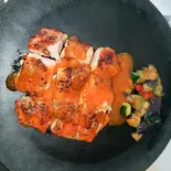 トマトガーリックチキンステーキ（魔法使いの指輪）