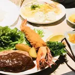 バーグ&海老フライ幕の内(宅配レストラン ミニッツデリ鶴橋店)